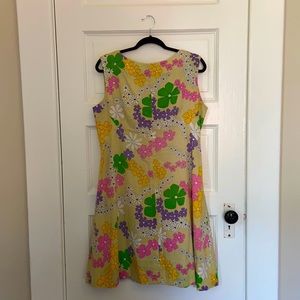 Women’s Vintage Homemade Mod Floral Shift Dress